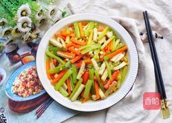 杏鲍菇胡萝卜炒西芹的做法图解11