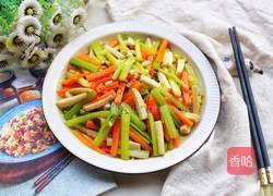 杏鲍菇胡萝卜炒西芹的做法图解12