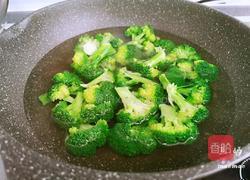 西兰花圣诞树的做法图解4