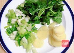 海带大骨汤的做法图解3