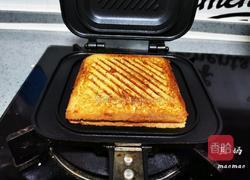 火腿鸡蛋芝士三明治的做法图解13