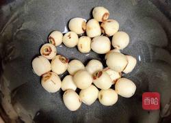 红枣银耳莲子汤的做法图解5