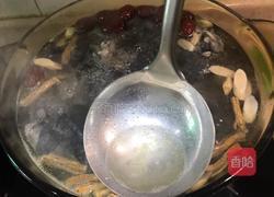 药膳乌鸡汤的做法图解6