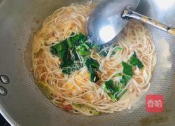 10分钟做好番茄酱鸡蛋面的做法图解6