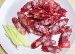 豆豉蒜苗炒腊肠的做法图解4