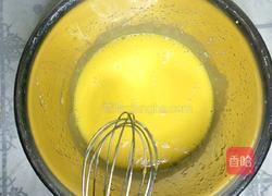 奶油草莓蛋糕的做法图解5