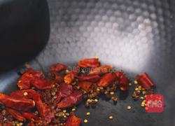 鲜嫩爽滑的水煮肉片的做法图解3