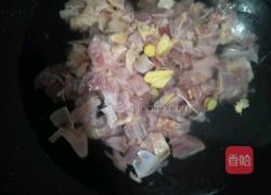 美味小炒鸡的做法图解2