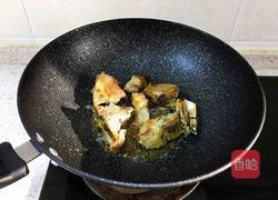 杏鲍菇排骨焖饭的做法图解3