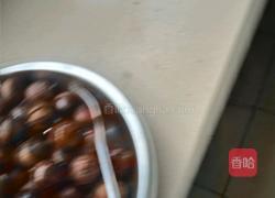 电饭锅版糖炒板栗的做法图解2
