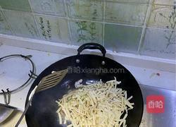 芫荽炒豆腐皮的做法图解5