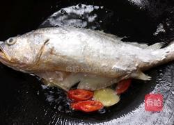 酱焖黄花鱼的做法图解3