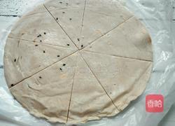 火腿肠手抓饼卷的做法图解5