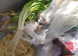 方便面调味料做麻辣香锅的做法图解1