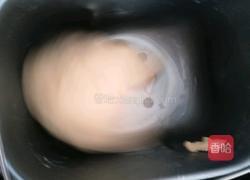 蜜豆海苔肉松面包的做法图解1