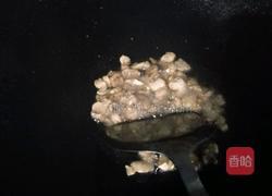 酸菜炒肉的做法图解5