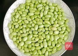 翅根烧毛豆米的做法图解1