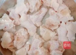 翅根烧毛豆米的做法图解6