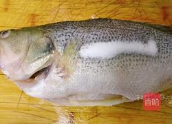 泰式青柠檬蒸鱼的做法图解3