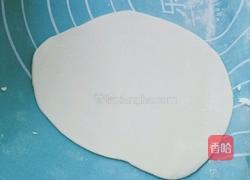 虾米鸡蛋韭菜盒子的做法图解13