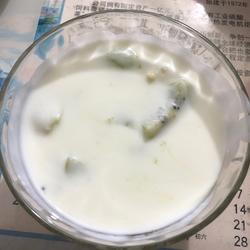 自制猕猴桃酸奶的做法[图]