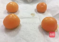 雪媚娘蛋黄酥的做法图解6