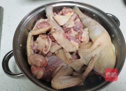 淮山炖鸡汤的做法图解1