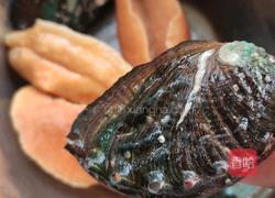 浇汁鲍鱼的做法图解1