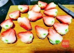 草莓蛋糕的做法图解17