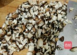 自制香菇酱也可作为香菇肉馅包饺子的做法图解3