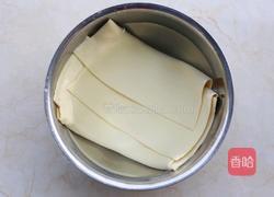 凉拌豆皮版花开富贵的做法图解3