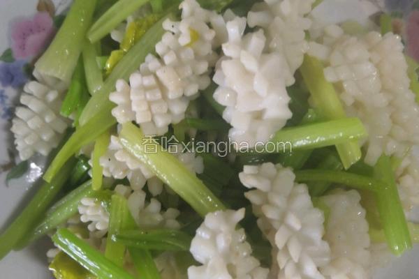 鱿鱼炒芹菜