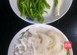 枸杞拌牛肚的做法图解2