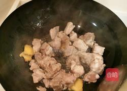 排骨炖娃娃菜的做法图解3