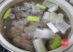 海带排骨汤的做法图解3