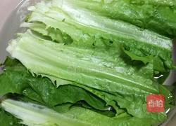 凉拌莴笋尖的做法图解1