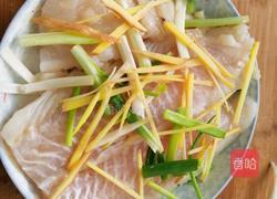 清蒸龙利鱼的做法图解2