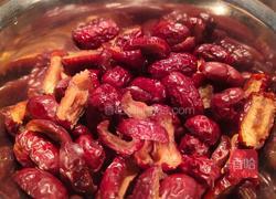 红枣小馒头的做法图解1