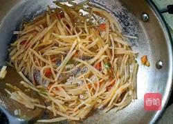 炝炒土豆丝的做法图解3