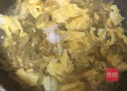 榨菜炒蛋的做法图解10