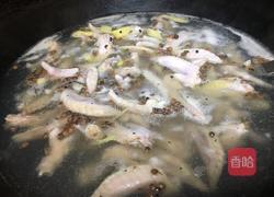 网红柠香鸡爪的做法图解3