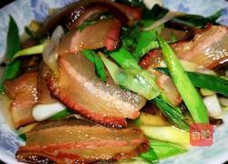 腊肉炒青蒜的做法图解7