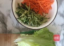 酸辣拌面的做法图解1