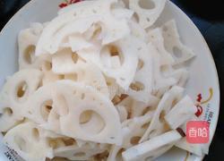 番茄藕片的做法图解1