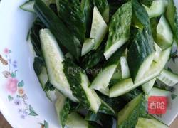 黄花炒肉的做法图解1