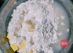榴莲酥的做法图解1