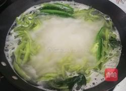 西红柿鸡蛋菠菜面的做法图解4