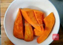 南瓜饼饼的做法图解1