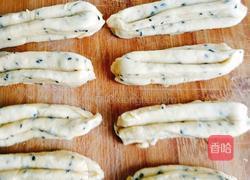 奶香小油条的做法图解7