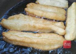 奶香小油条的做法图解7